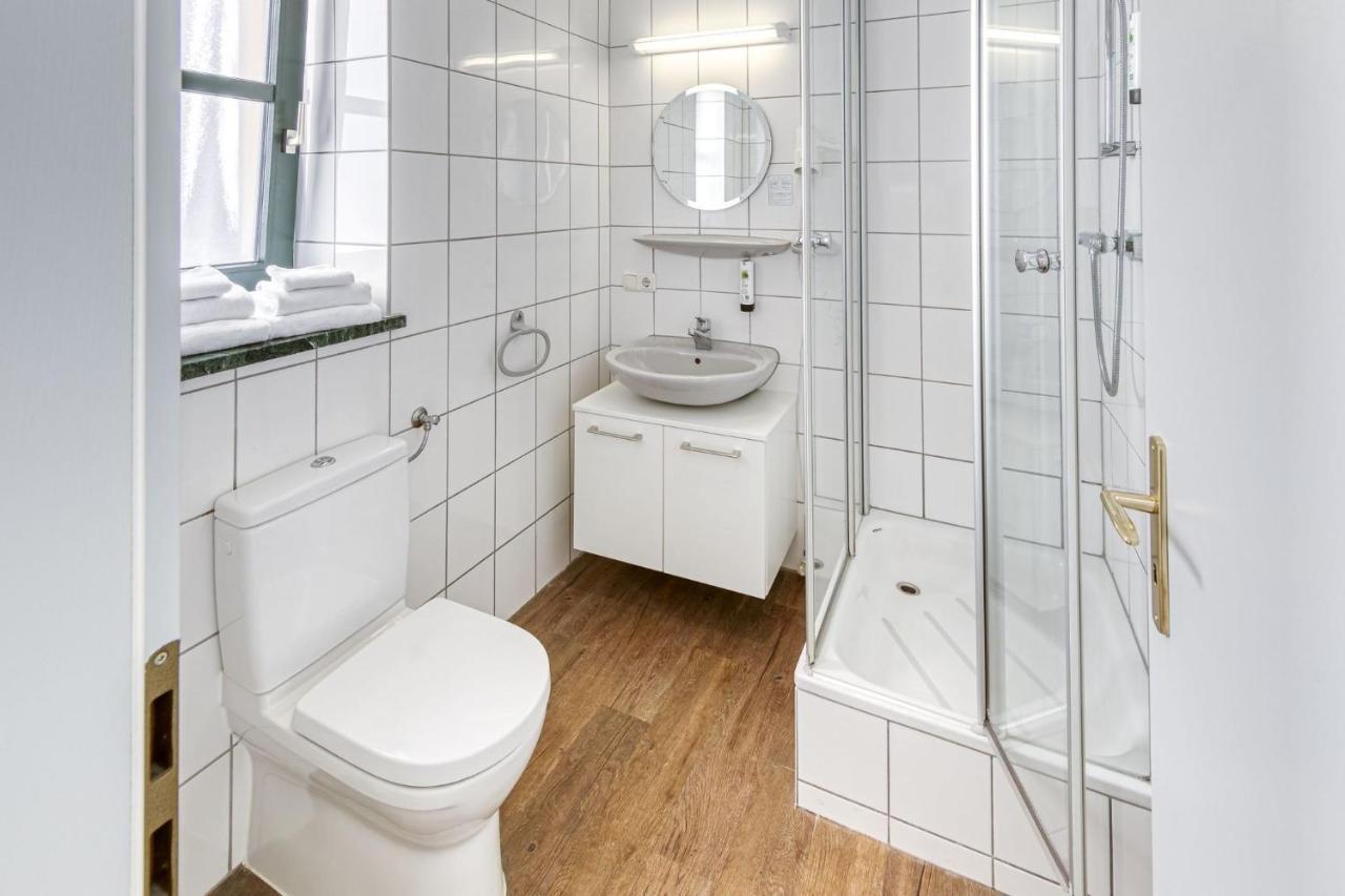 Haus Diana - Perlhuhn Appartement Waren  Buitenkant foto